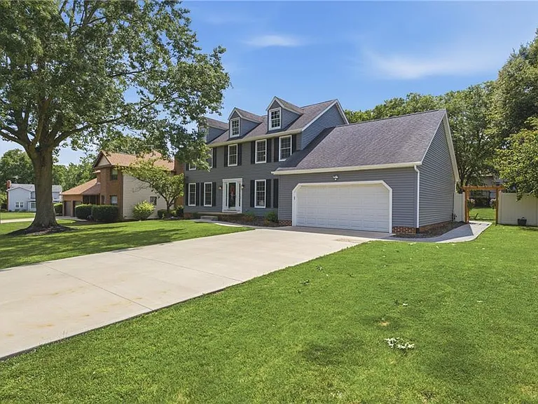 6093 Anchorport Cir NW — Photo 2