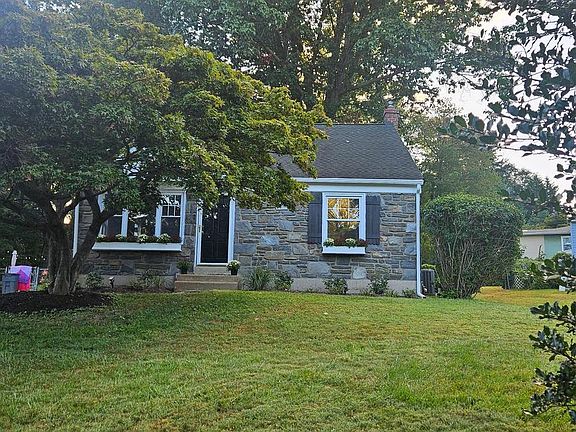 4th image of 505 Glendale Rd