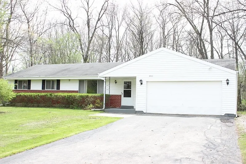 4943 Norman St photo 1