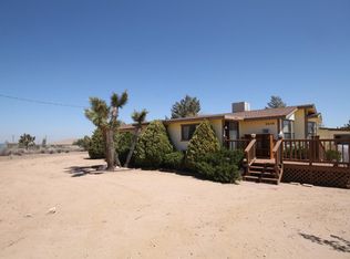 6636 Smoketree Rd, Phelan, CA 92371