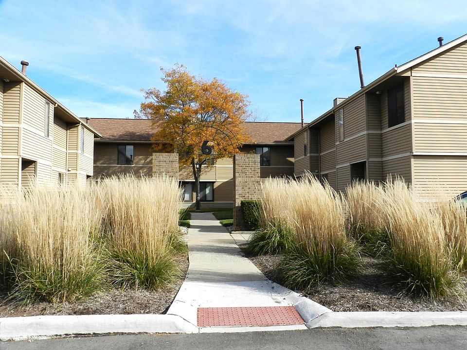 1st image of 325 Briarcrest Dr Unit 176