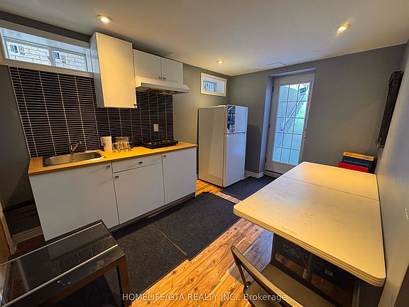 2nd image of 1435 Rennie St #Basement