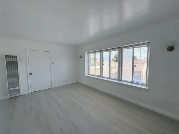 6115 Riverside Ave #B, Huntington Park, CA 90255