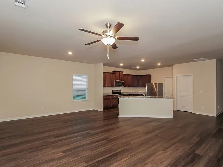 108 Innis Brook Cir — Photo 3