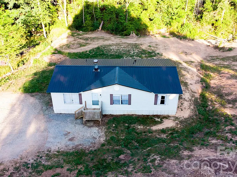 1844 Drew Dr — Photo 12