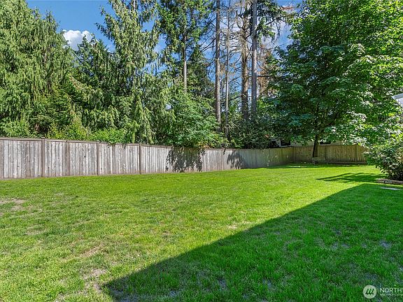 4th image of 8217 50th Avenue E