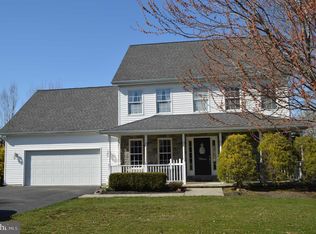 851 Lindsey Rd, Carlisle, PA 17015