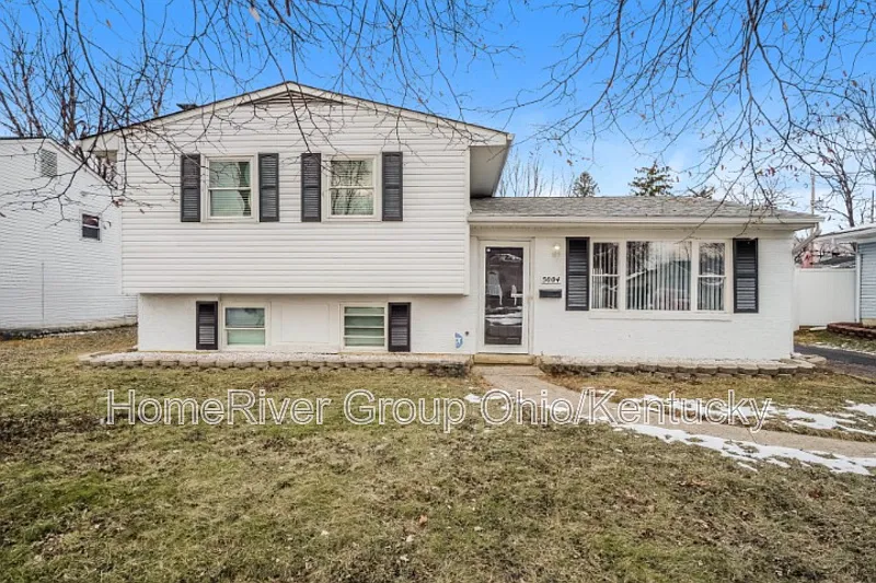 5004 Cryodon Blvd N photo 1