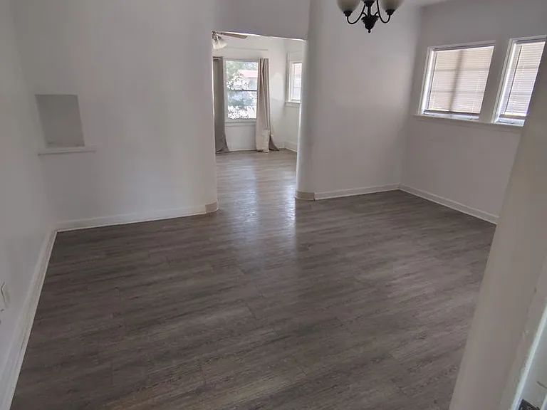 510 Holtby Rd — Photo 8