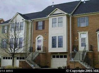 9905 Lambertina Ln, Rockville, MD 20850