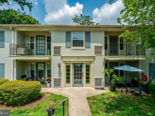 8360 Dunham Ct, Springfield, VA 22152
