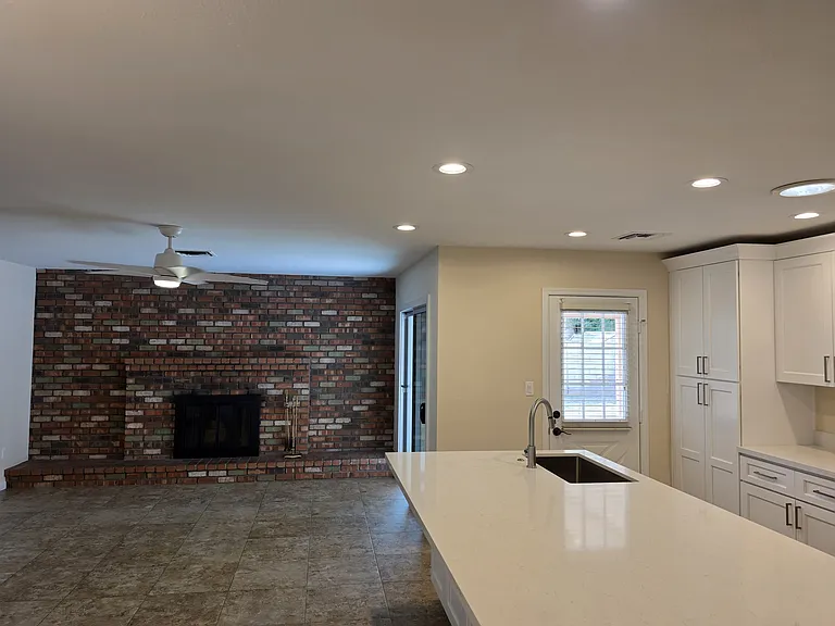 11158 N 107th Way — Photo 9
