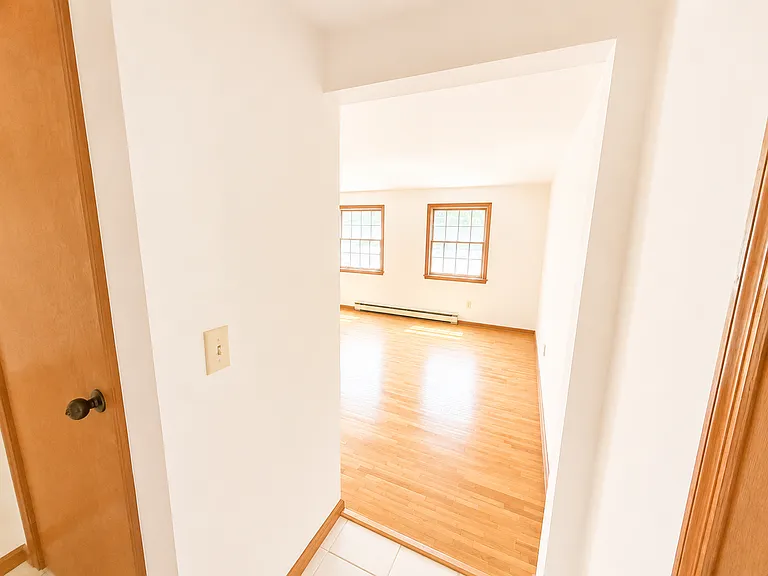 152 McCarty Ave — Photo 37