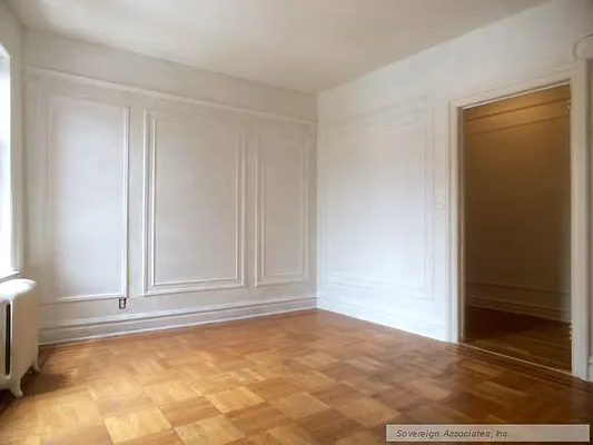 Rented by Sovereign Associates | media 7