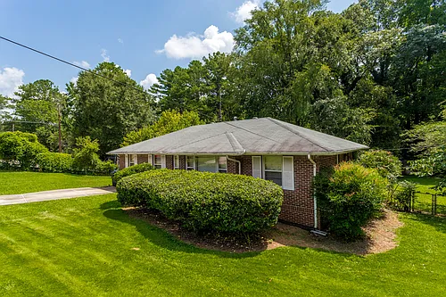1394 Oakview Cir Photo 1 1394 Oakview Cir Photo 1