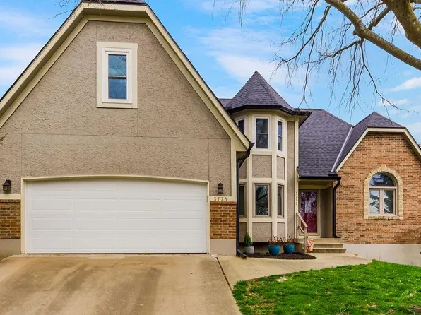 3775 SW Kimstin Cir, Blue Springs, MO 64015