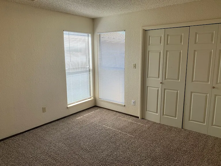 2700 Dels Ln — Photo 4