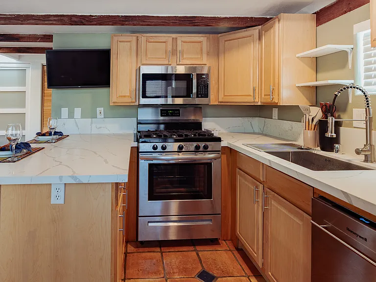 3721 Bancroft St #1/2 — Photo 12