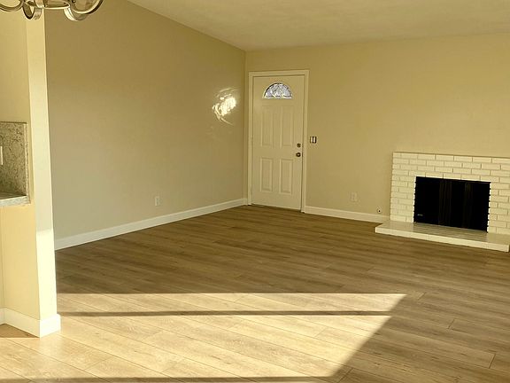 Entry and Living room