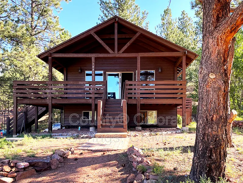 3 bed, 2.0 bath, 1276 sqft, $2,650 — Photo 1