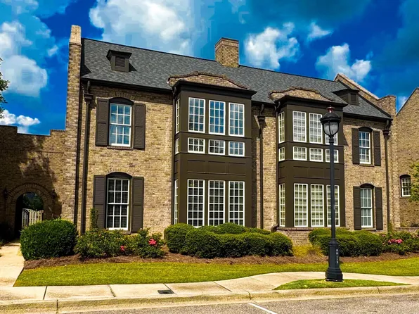 3764 Village Center Way, Hoover, AL 35226