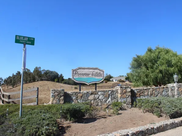 400600 Bluejay Ln, Soledad, CA 93960