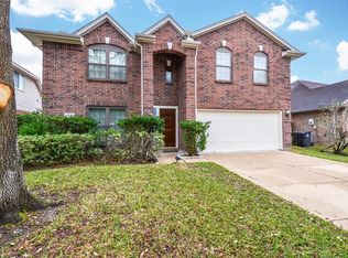 4531 Silverlake Dr, Sugar Land, TX 77479