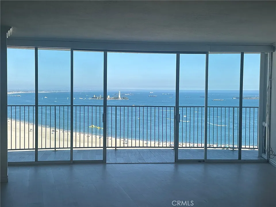 700 E Ocean Blvd #2605