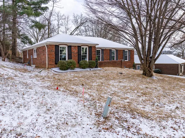 4603 Deepwood Dr, Green Spring, KY 40241