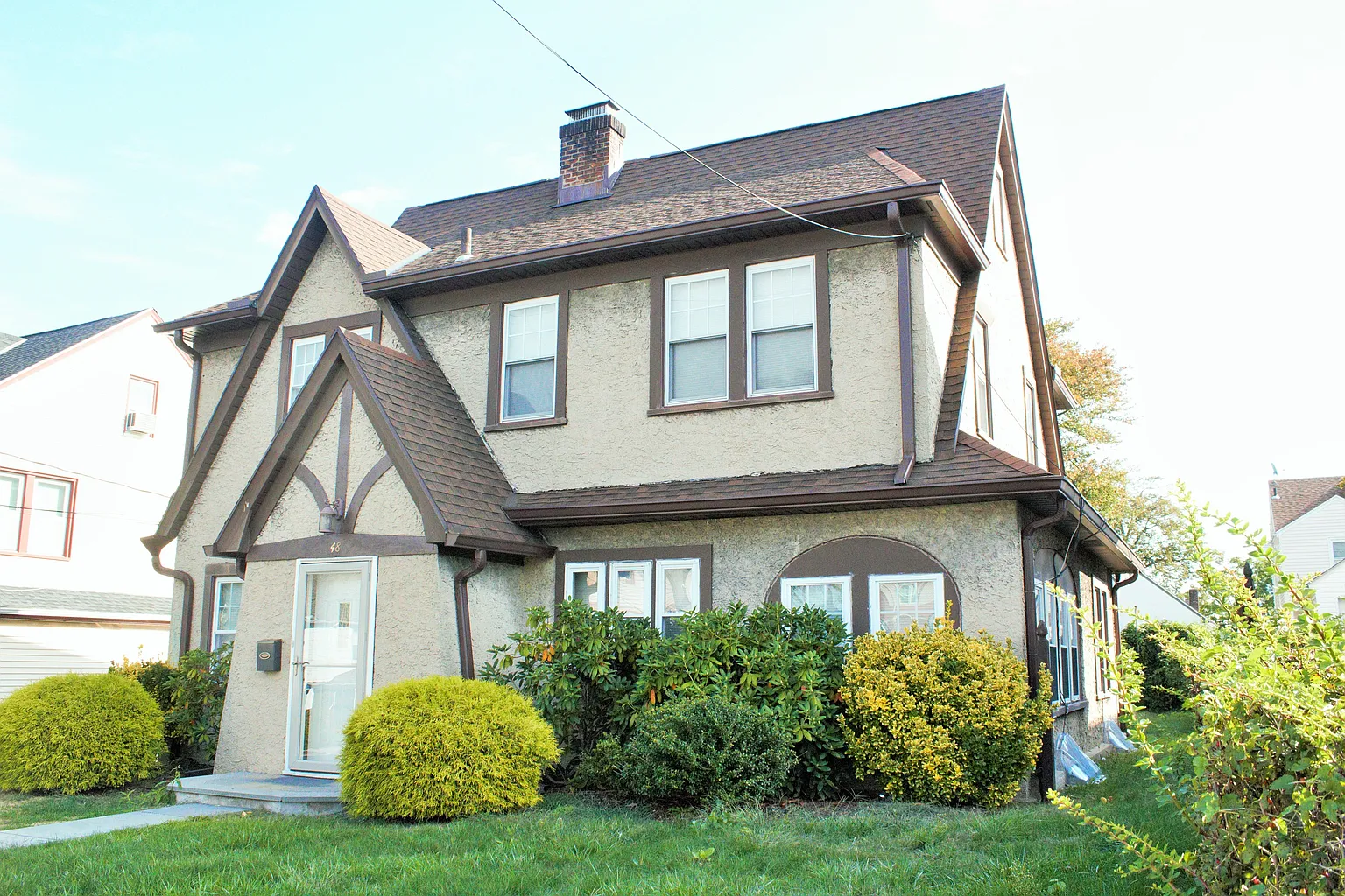 48 Lincoln Ave photo 1