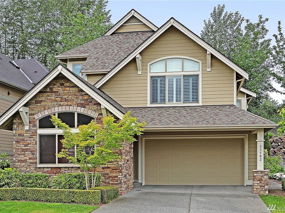 1st image of 23502 NE 13th Pl