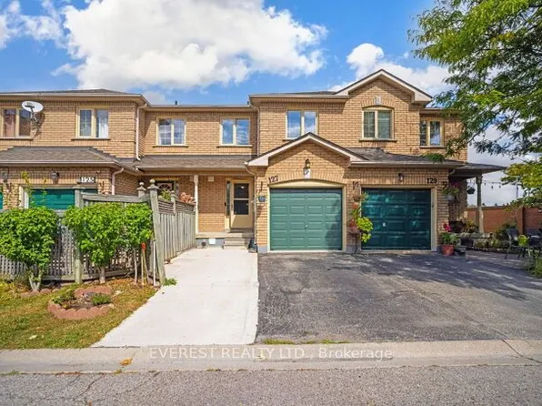 2 Sir Lou Dr Unit 127, Brampton, ON L6Y 5A8