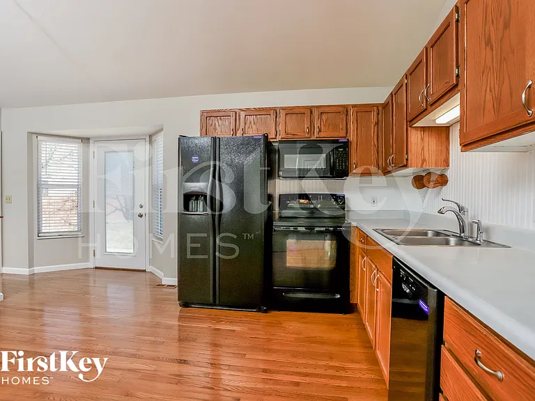 70 Fawn Oaks Dr — Photo 5