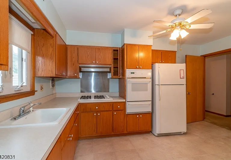 300 Mitchell Ave #2 — Photo 7