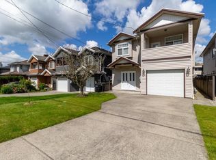 7487 Rosewood St, Burnaby, BC V5E2G6