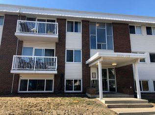 10920 124th St NW #101, Edmonton, AB T5M0H5