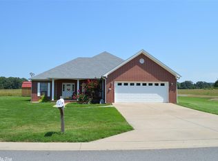 26 4th St, Greenbrier, AR 72058