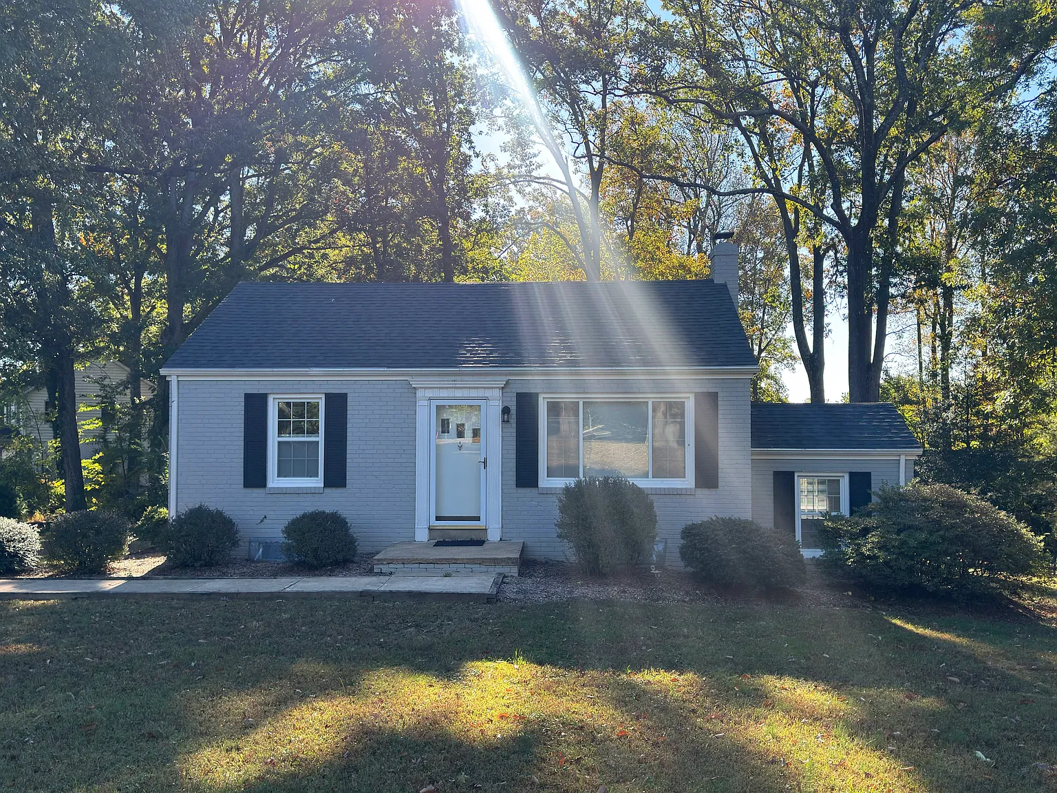 2 bed, 1124 sqft, $3,000 — Photo 2