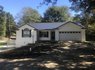 228 Robert Dr, Braselton, GA 30517