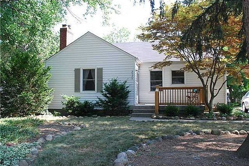 1st image of 2525 Northview Ave