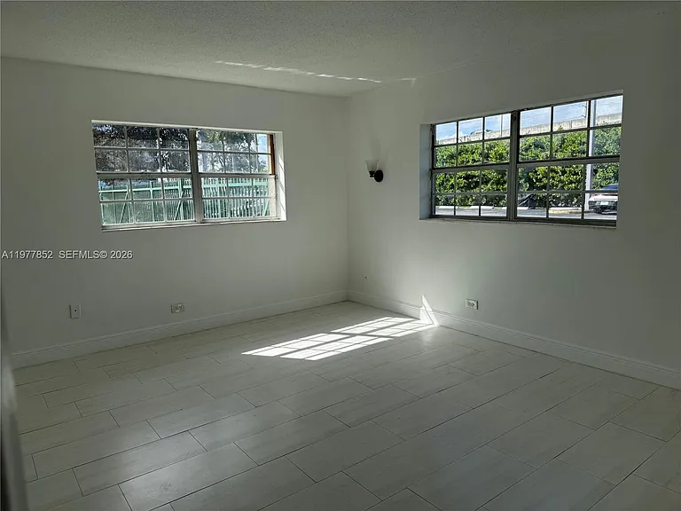 8107 SW 72nd Ave #125E — Photo 5
