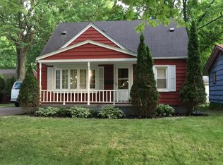 23475 Mary St, Taylor, MI 48180