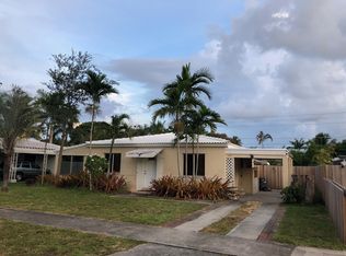 1418 Dewey St, Hollywood, FL 33020