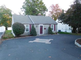24 Roosevelt Ave, Lake Hiawatha, NJ 07034