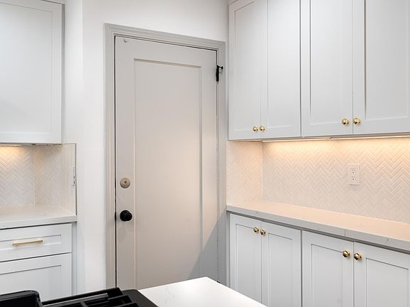 Extra counter space for coffee maker/appliances