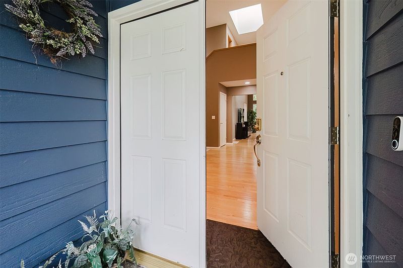 4th image of 2053 NW Tregaten Lane