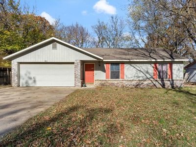 1011 W School St, Siloam Springs, AR, 72761