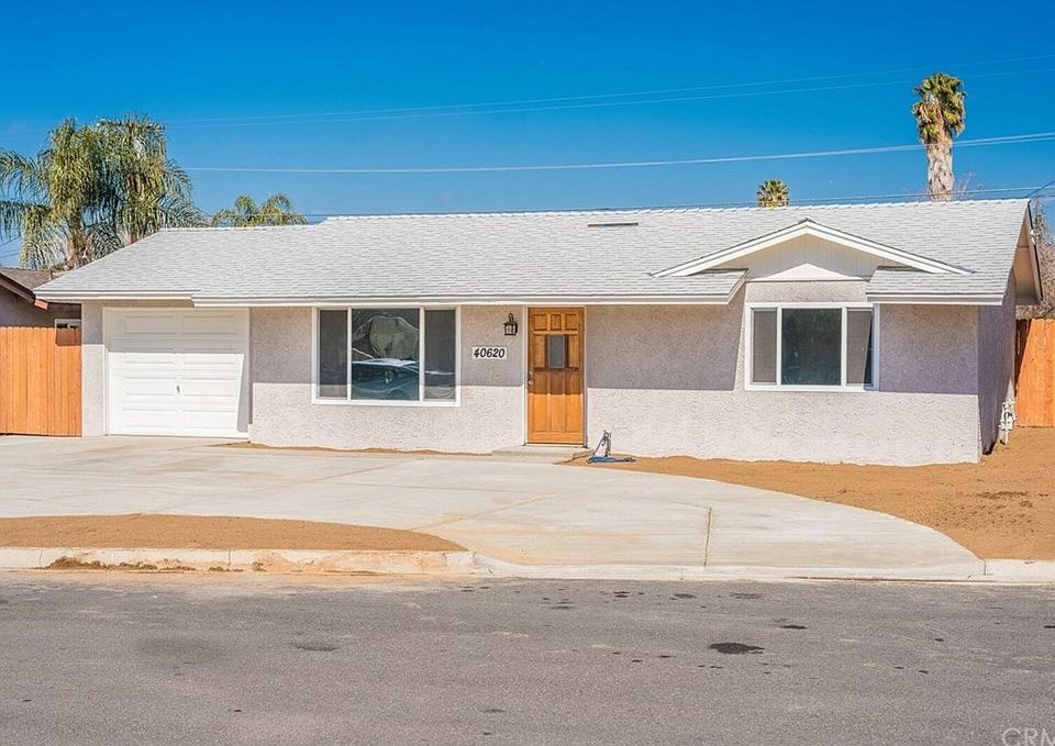 1st image of 40620 Clark Dr