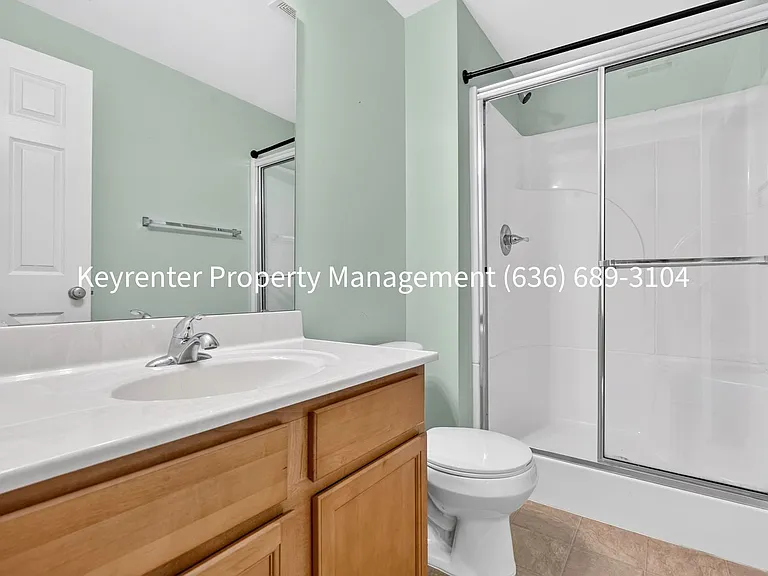 411 Angelique Pl — Photo 27