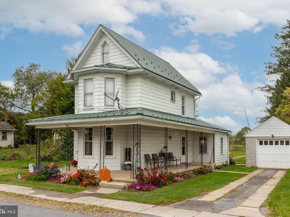 459 E High St, Bellefonte, PA 16823